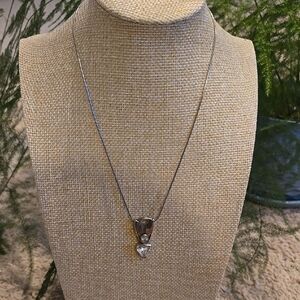Elegant Silver Necklace with Crystal Pendant